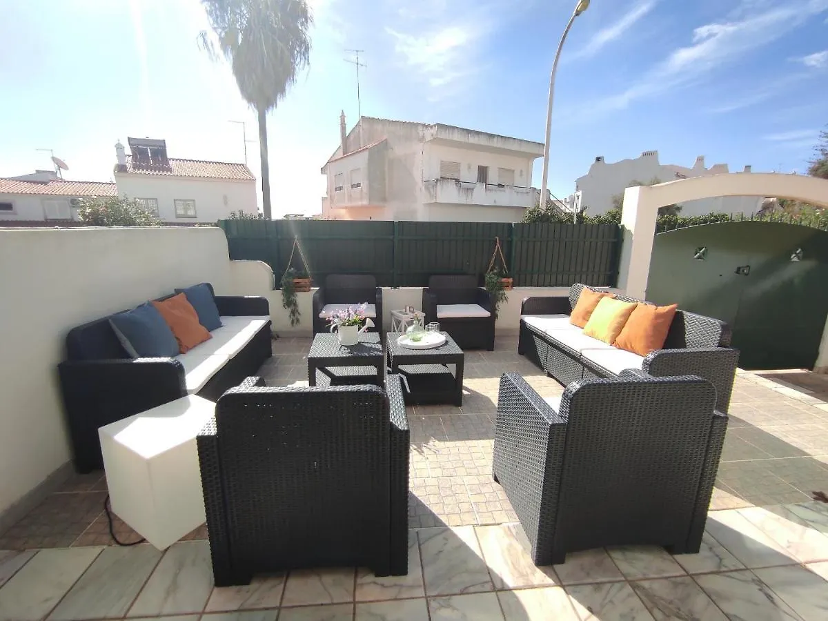 빌라 Vila Magna Near The Strip With Bbq, Ac, Balcony, Parking, 4 Tvs And Free Wifi 알부페이라
