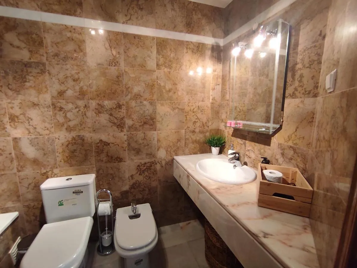 빌라 Vila Magna Near The Strip With Bbq, Ac, Balcony, Parking, 4 Tvs And Free Wifi 알부페이라